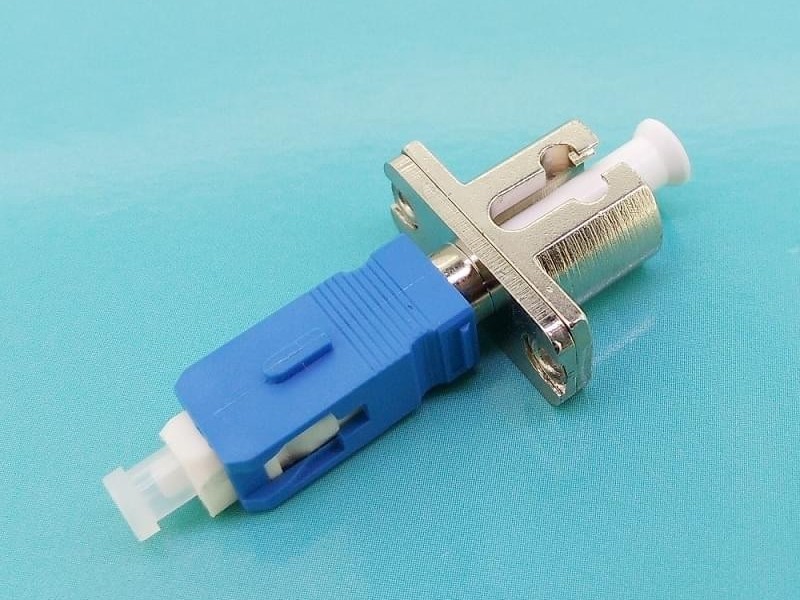 SC公-LC母光纖適配器