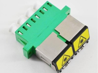 LC 4C 帶金屬殼保護(hù) 翻蓋光纖適配器，耦合器