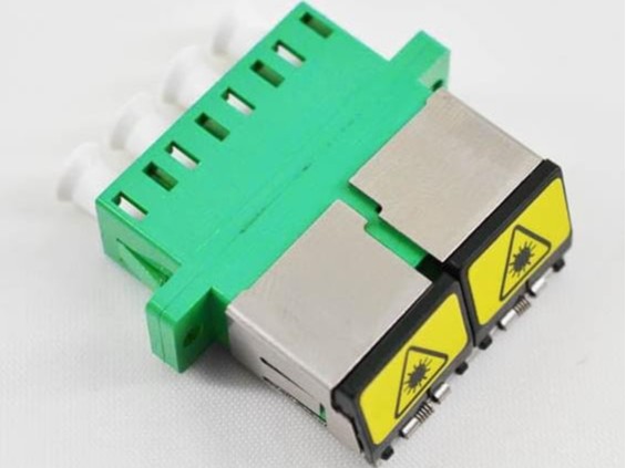 LC 4C 帶金屬殼保護(hù) 翻蓋光纖適配器，耦合器