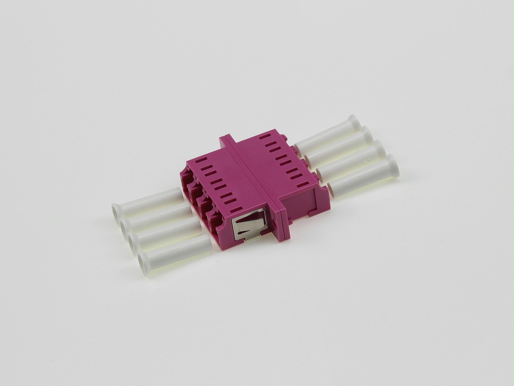 LC OM4 4C 有耳光纖適配器