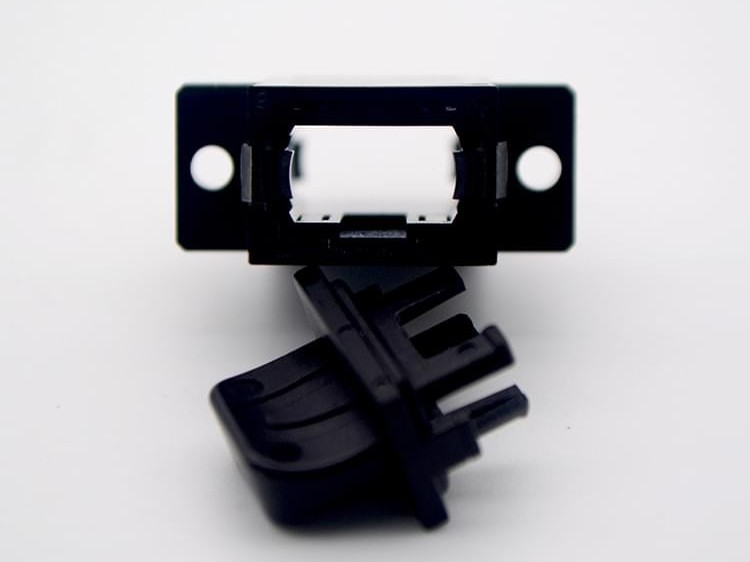 MPO 螺栓反向型 光纖適配器