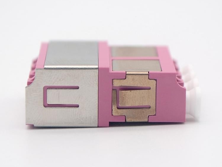 LC OM4 IS型光纖適配器，耦合器