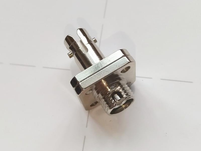 FC-ST UPC 正方形 光纖轉(zhuǎn)接器