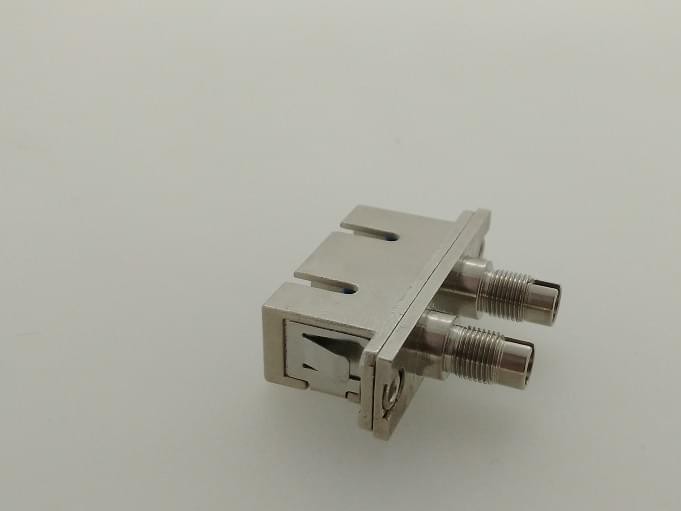DIN-SC DX 金屬轉(zhuǎn)接器
