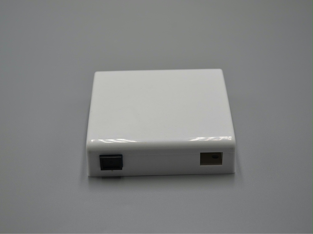 2口光纖面板，86面板，光纖桌面盒