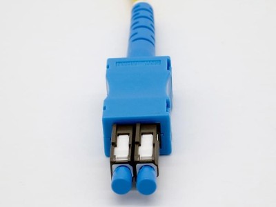 MU uniboot 光纖連接器