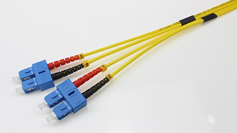 光進(jìn)分享安裝整理光纖跳線過程中需要注意的事項