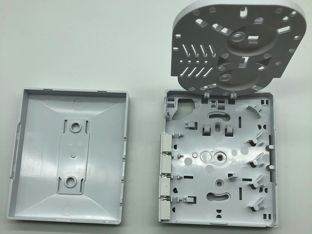 4口面板，光纖桌面盒