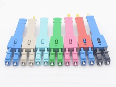 LC PC V4 黑色 uniboot 帶拉桿光纖連接器