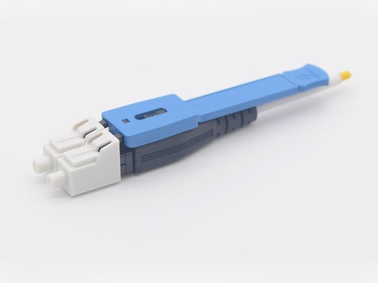 LC PC V4 黑色 uniboot 帶拉桿光纖連接器