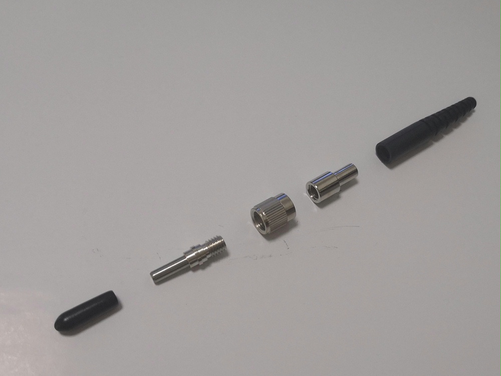 SMA905 3.0mm 金屬尾套 光纖連接器