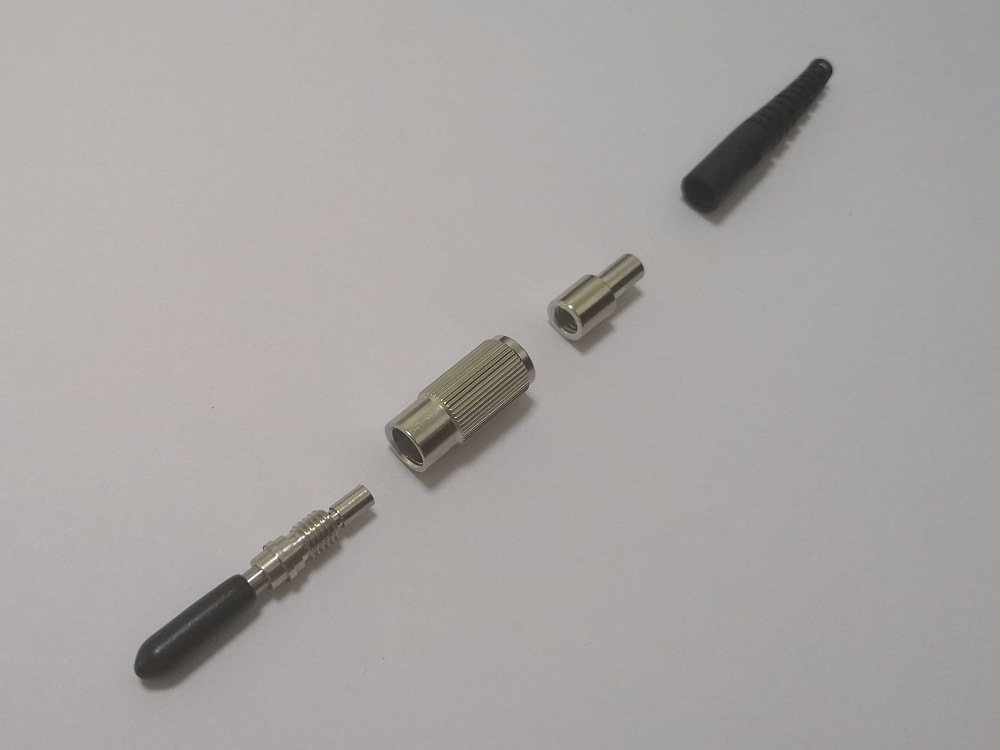 SMA905 3.0mm 金屬尾套 光纖連接器