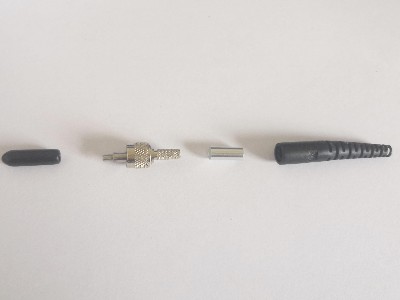 SMA906 3.0mm 光纖連接器