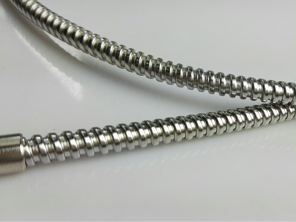 SMA905 金屬鎧裝能量光纖跳線(xiàn)